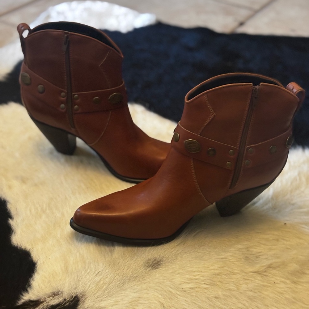 Durango Brown Ankle Booties Western Style